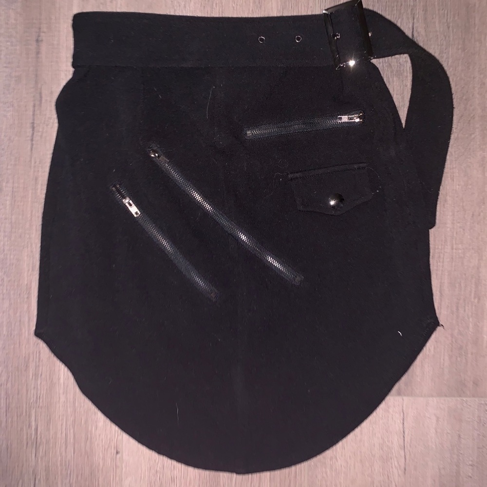 Black belted skirt